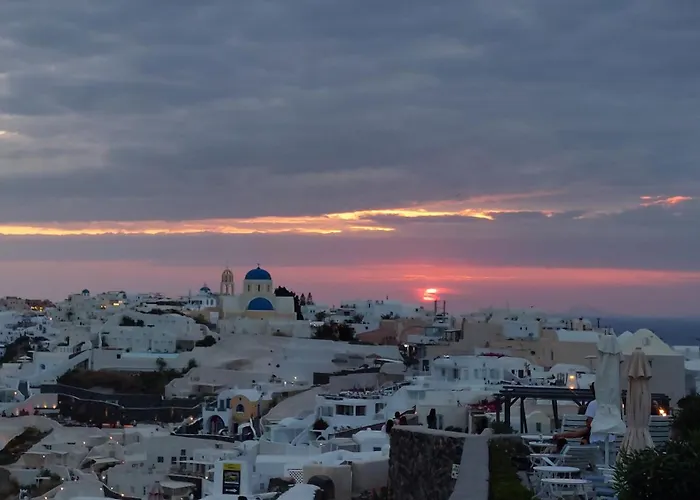Olympic Villas Oia