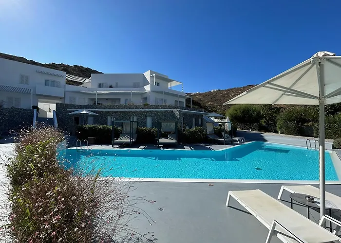 Relux Ios Hotel