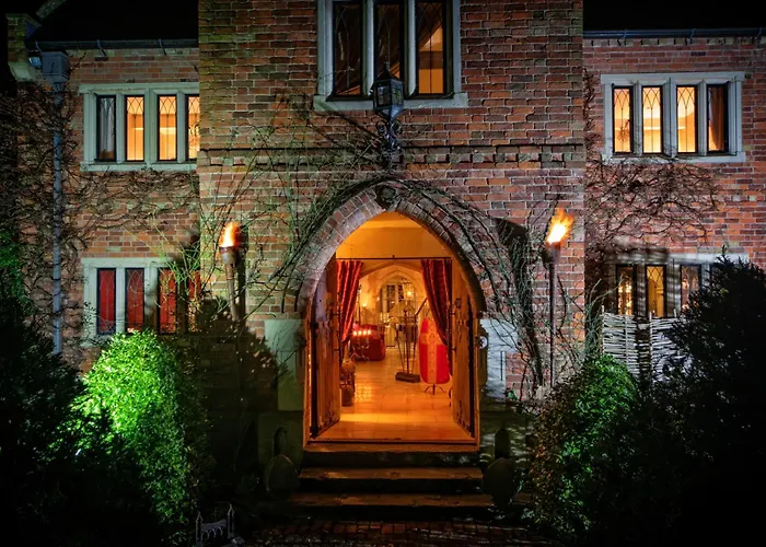 Manor Court