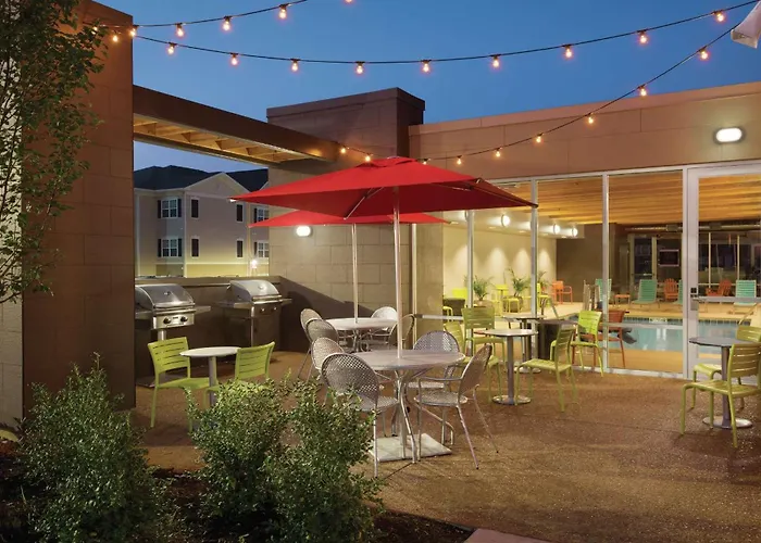 Home2 Suites St. Louis / Forest Park