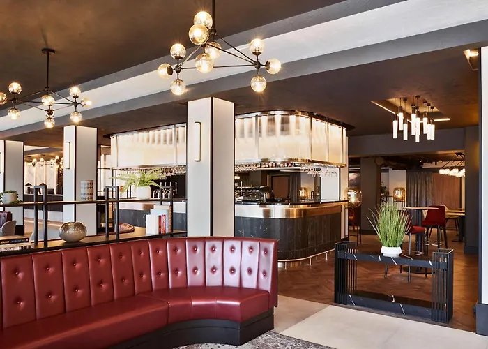 Hotel Radisson Red London Heathrow à Harmondsworth