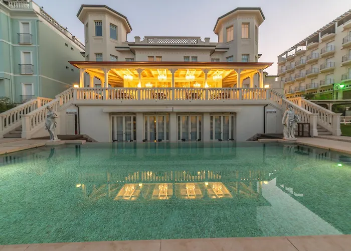 Hotel Carducci 76