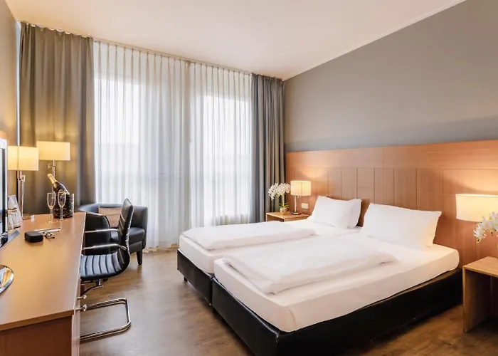 Plaza Premium Koeln