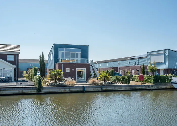 Nautic Rentals - Marinapark Oude-Tonge
