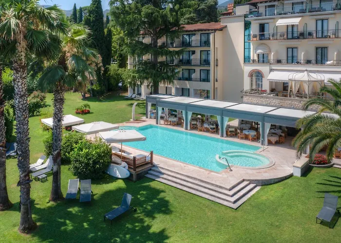 Hotel Villa Capri Gardone Riviera