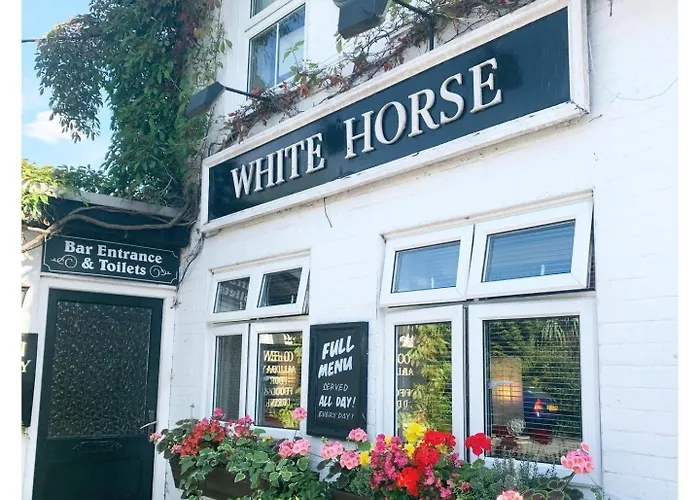 The White Horse Crostwick