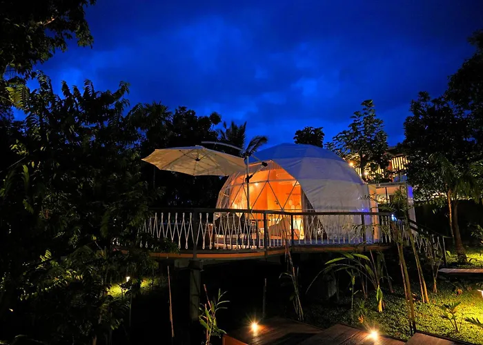 Le Villagio Resort & Domes