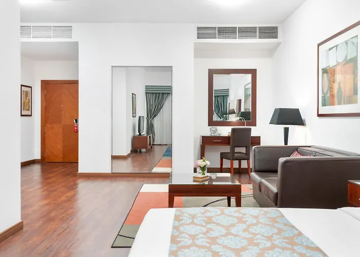 Golden Sands &Residences