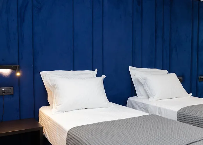Lans Hotel