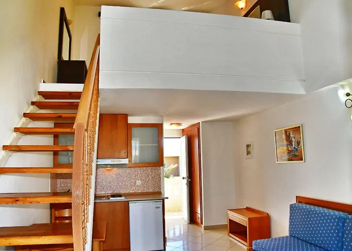 Castro Beach Hotel