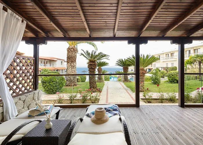 Hotel Blue Bay Halkidiki - Adults Only Áfitos