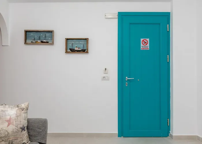 Nikolas Hotel