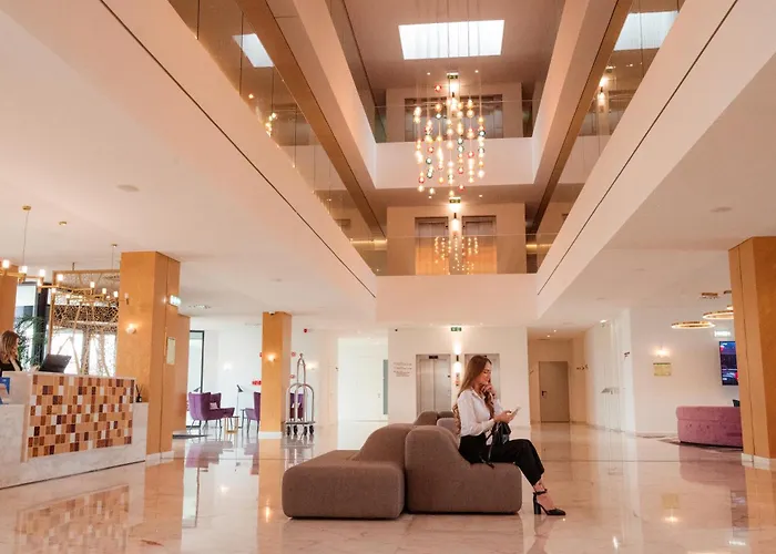 Sines Sea View Business & Leisure Hotel