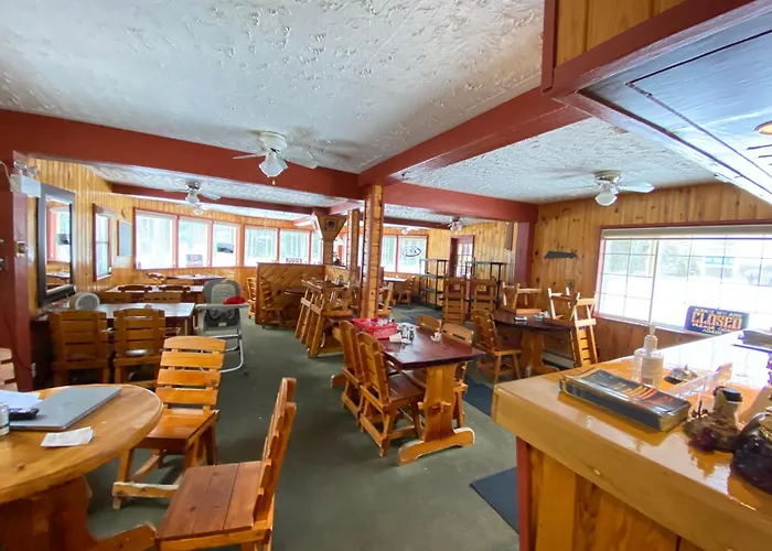 Rolphton Motel And Restaurant