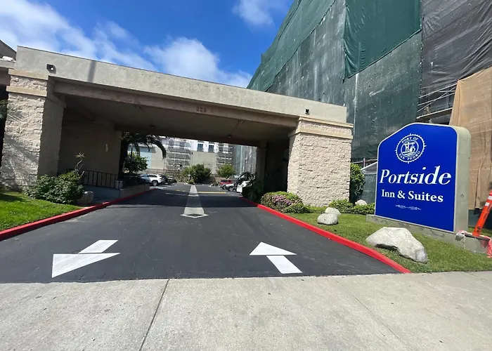 Portside Inn & Suites