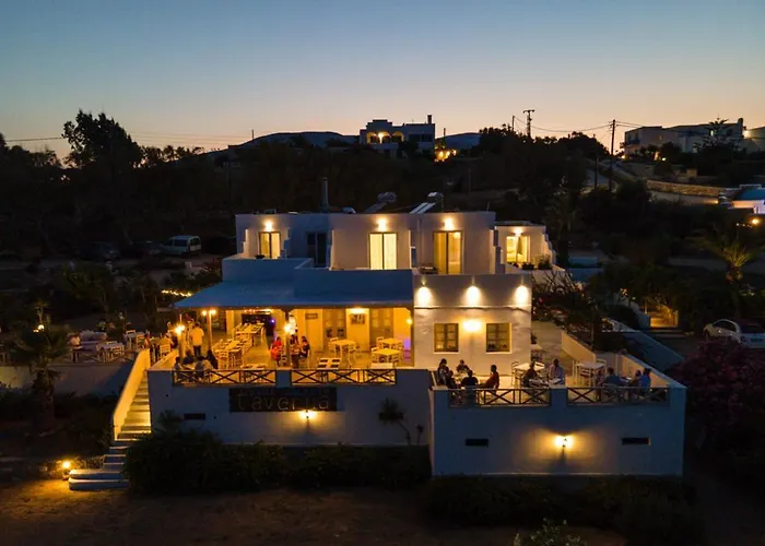 Paros Blue Dolphin Fully Renovated By Rivea Group