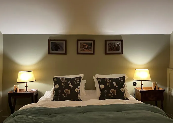Chateau De Contay Guesthouse - 1753