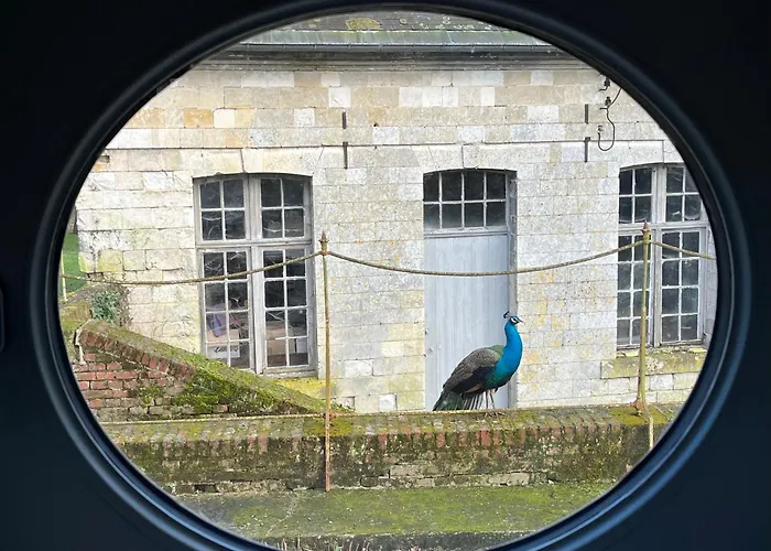 Chateau De Contay Guesthouse - 1753