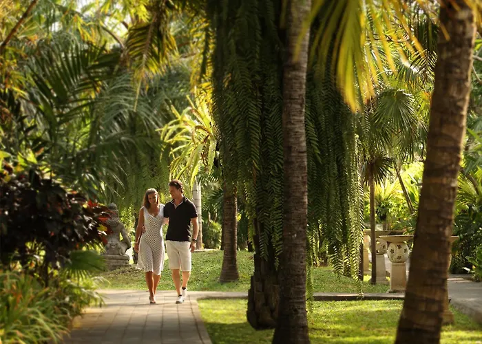 Puri Santrian Beach Resort And Spa Sanur