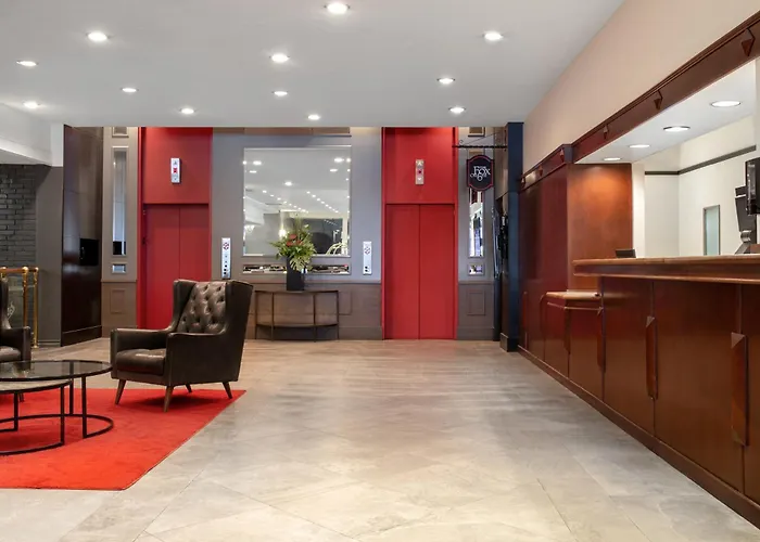 Ramada Plaza By Wyndham Calgary Downtown
