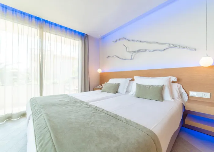 Melbeach Hotel & Spa - Adults Only Canyamel 