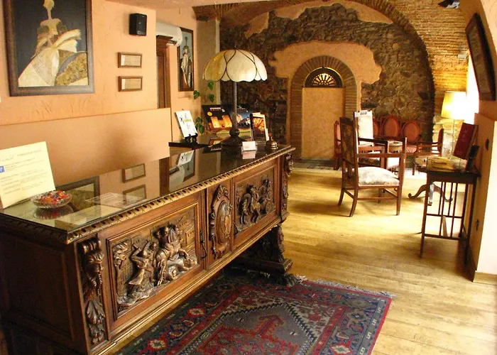 Hotel Don Carlos Caceres
