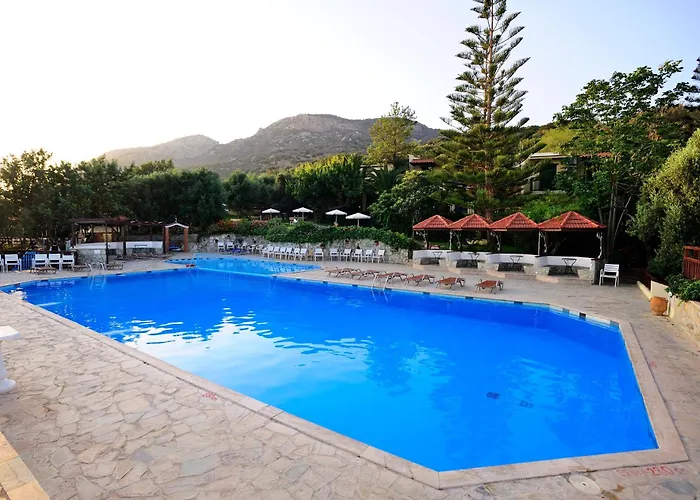 Elpida Village Istron