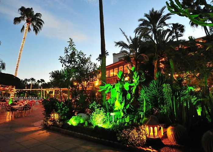 Hotel Parque Tropical