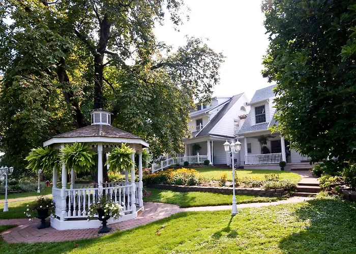 Chestnut Inn