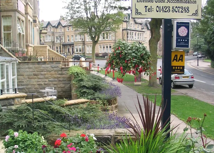 The Dales Bed & Breakfast Harrogate