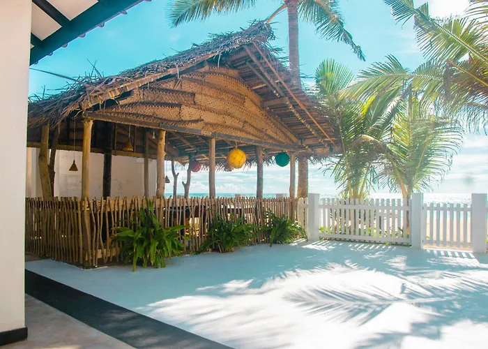 Bed and Breakfast Sailors' Bay Hikkaduwa