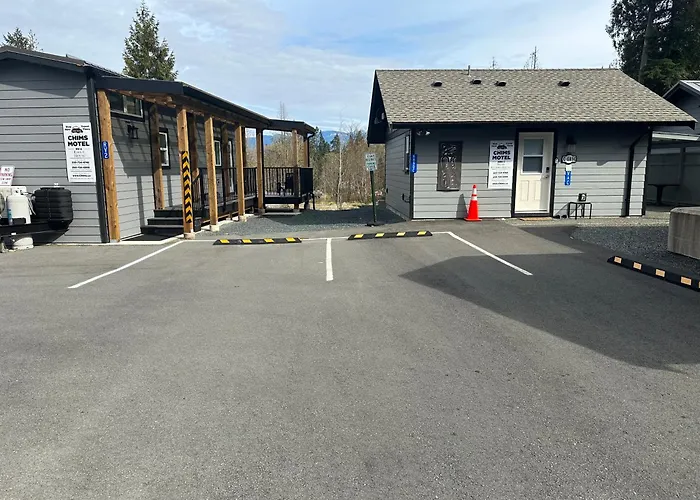 Chims Cabins - Port Alberni