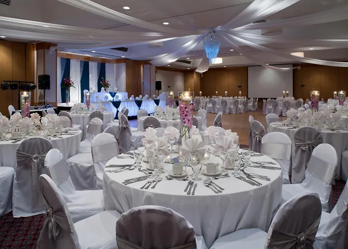 Ramada Plaza By Wyndham
