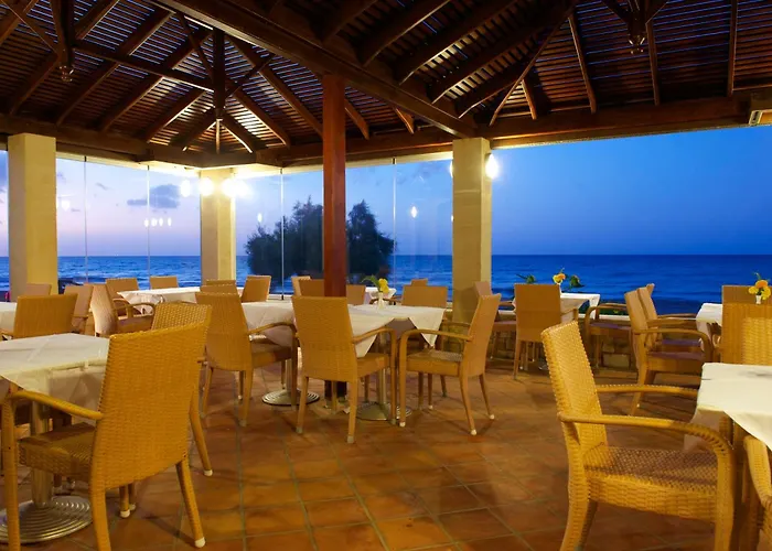 Silver Beach Hotel & Apartments Gerani 