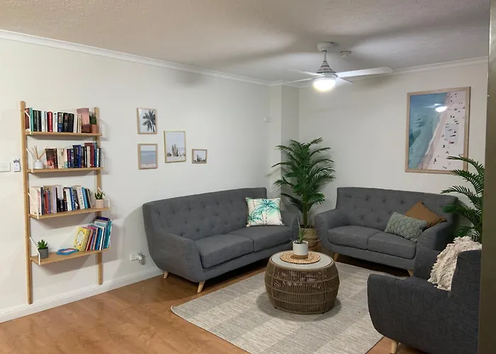Burleigh Gardens North Hi-Rise Holiday Apartments