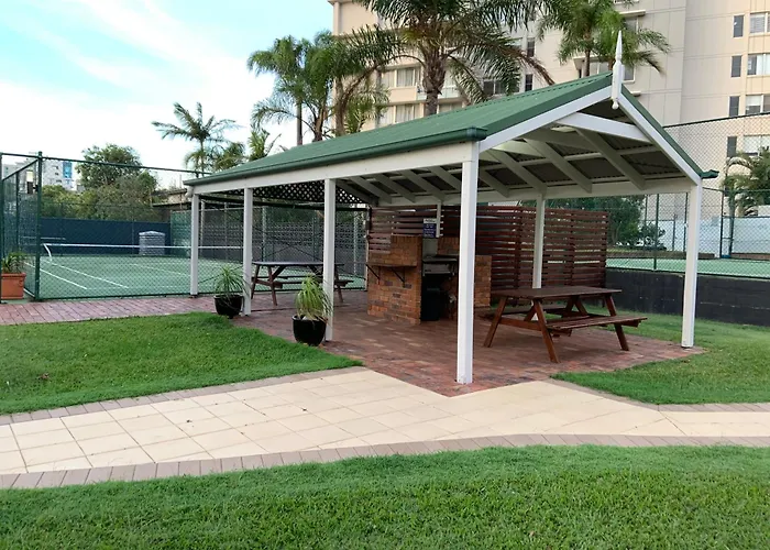 Burleigh Gardens North Hi-Rise Holiday Apartments