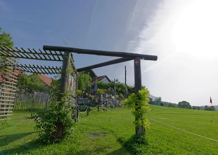 Cabane dans les arbres / Swin-golf de Cremin