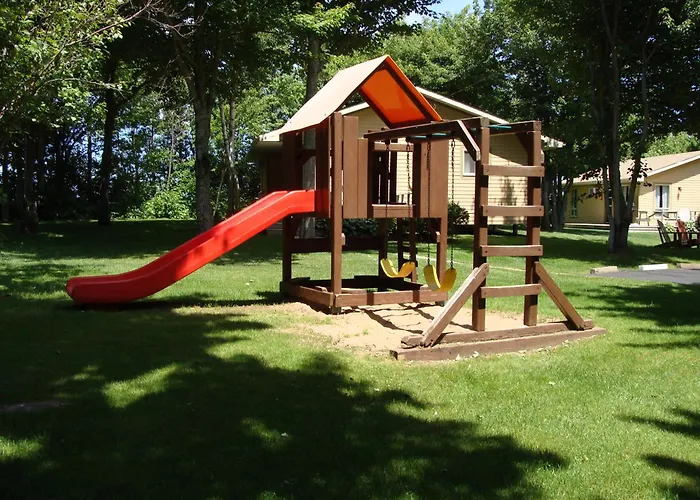 Cavendish Maples Cottages