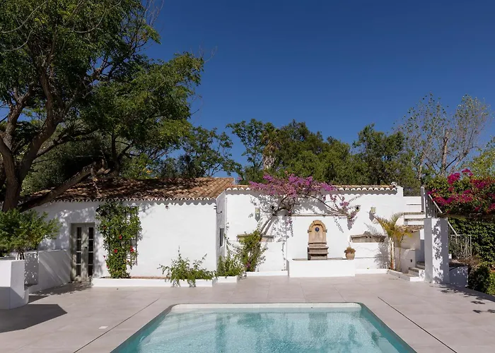 Âmago Guesthouse Santa Bárbara de Nexe