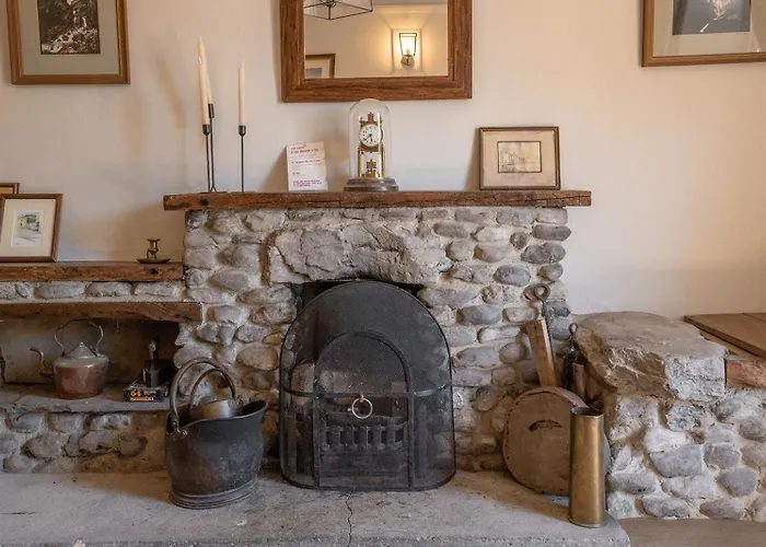 Miresfield Farm Bed & Breakfast