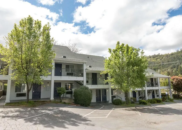 Quality Inn Yosemite Valley Gateway Mariposa
