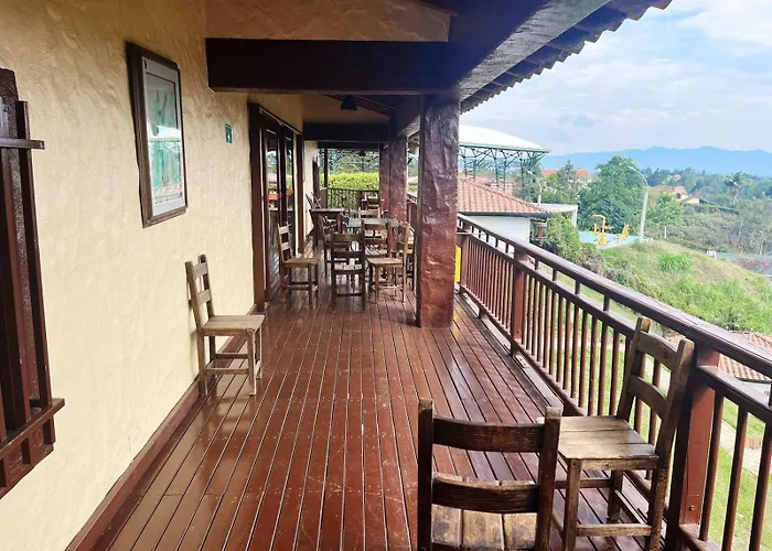 Hostal Hollywood Inn
