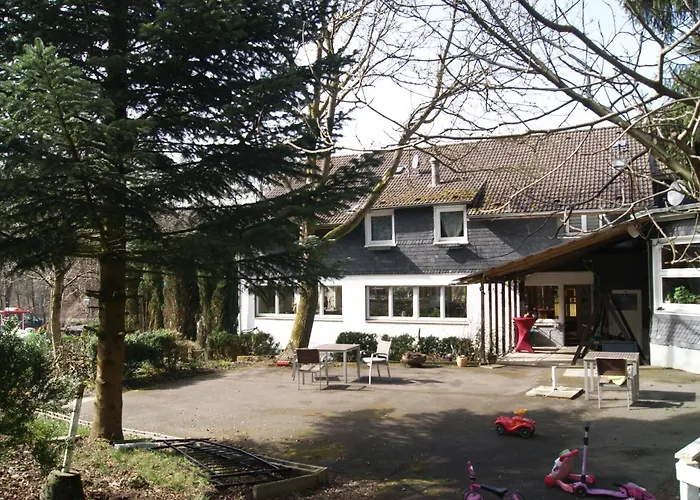 Hotel Silonce Radevormwald Am See -Ruhige Lage Im Gruenen, Parkplatz Und Garten Ideal Fuer Natur Und Wanderfans
