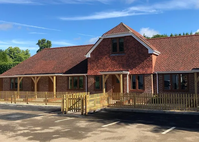 Hamilton Arms