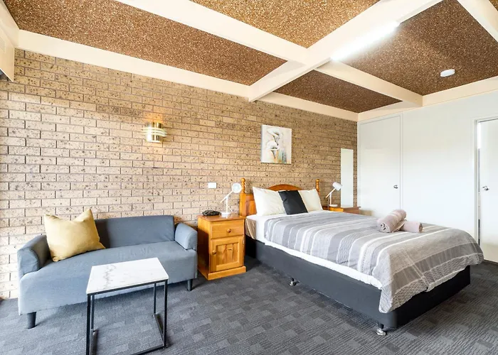 Baronga Motor Inn