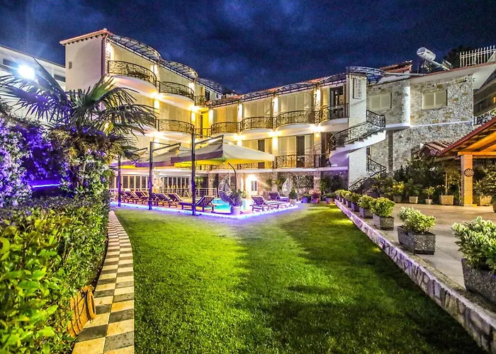 Vila Mateus Himare