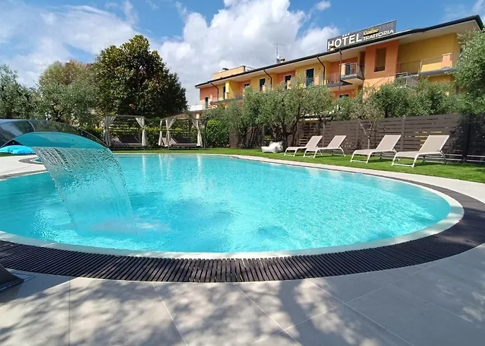 Hotel Confine