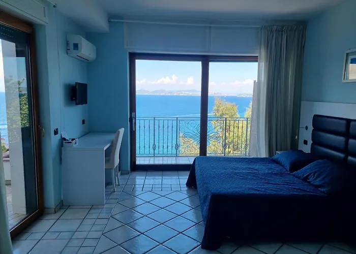 L'Incanto Suites Ischia