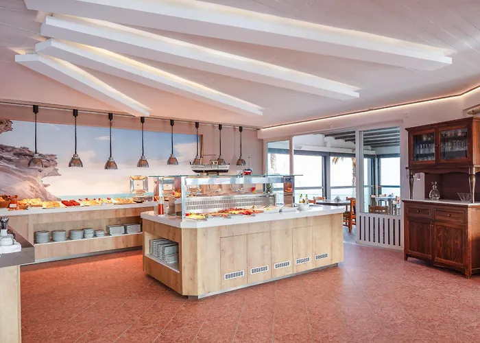 Golden Bay Boutique Hotel & Bungalows