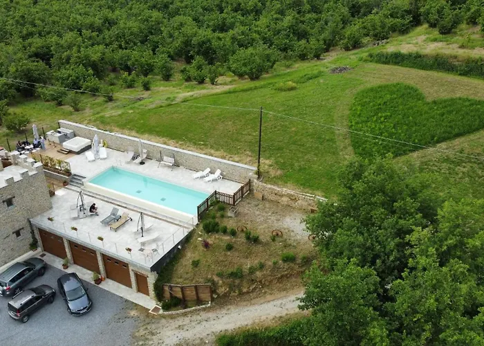 Villa Alta Langa Cravanzana